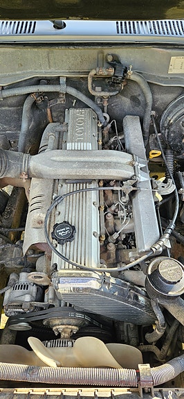 Toyota Land Cruiser 1HZ Moottori + H150F vaihteisto