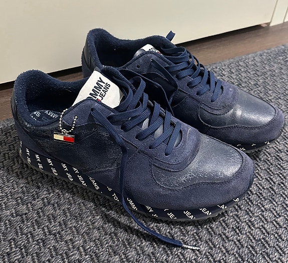Tommy Hilfiger Jeans tennarit koko 44 tummansiniset