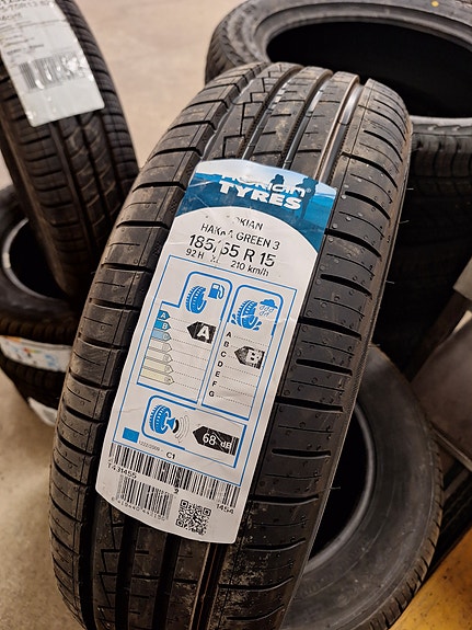 Nokian Hakkagreen  185-65-15"