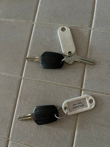 Product image 8 of 9