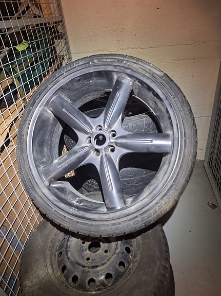 Volvo xc90 vanteet 22"