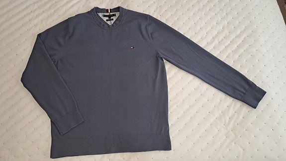 Miesten Hilfiger neule, koko M