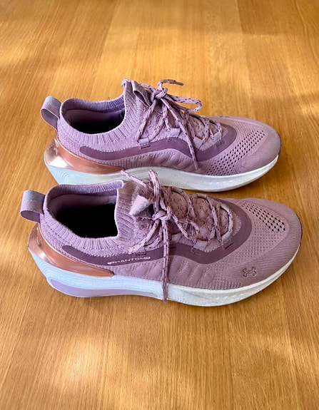 Under Armour HOVR Phantom 4 Running Pink Shoes no39