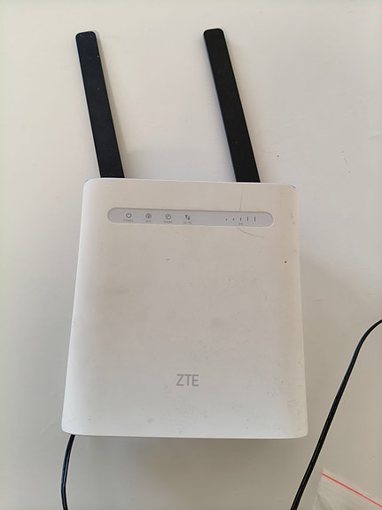 ZTE 4g reititin