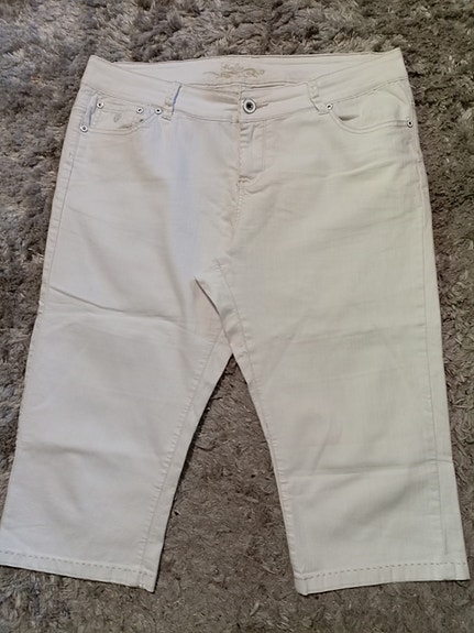 Naisten Caprit/Shortsit