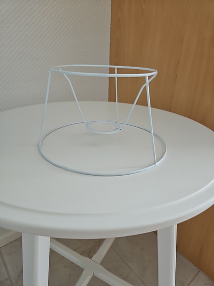 Varjostimen kehikko