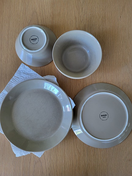Iittala lautaset ja kulhot, beige