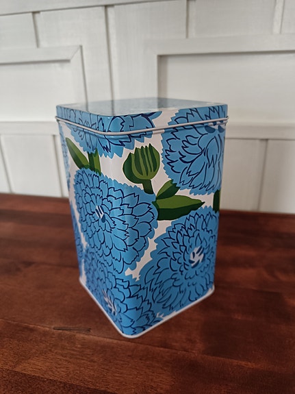 Iittala/Marimekko Primavera -peltirasia
