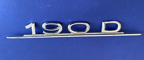 Mallikilpi  Mercedes  190D