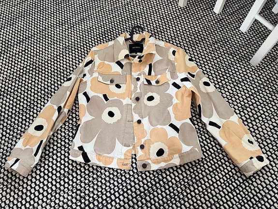 Marimekko sarpio unikko farkkutakki 38