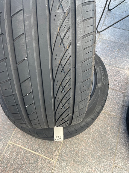 225/45 R 20 KESÄRENKAAT 2 KPL