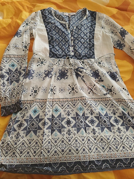 Sinivalkoinen ohut tunika 40