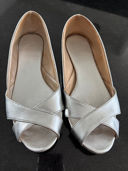 H&M hopeiset ballerinat koko 38