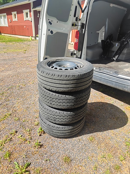 5x108 kesärenkaat peltivanteilla