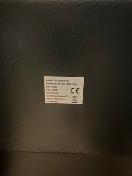 Product image 3 of 3