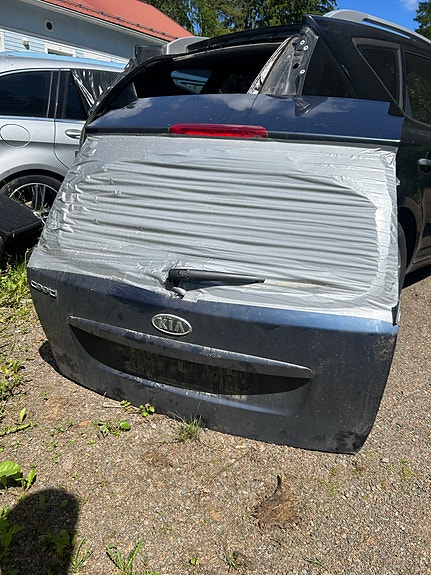 Kia Ceed farmarin takaluukku