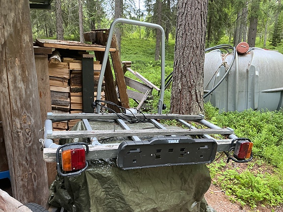 Thule polkupyörä teline koukkuun