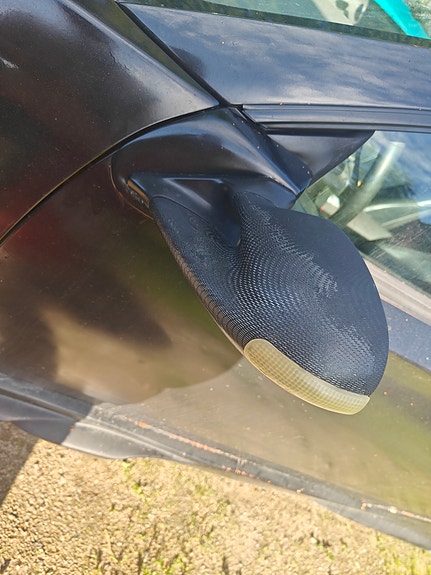 Toyota peilisivuvilkut