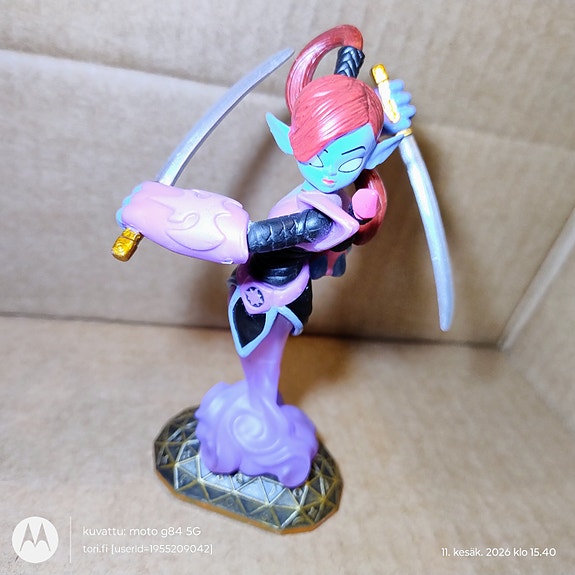 Product image 2 of 7