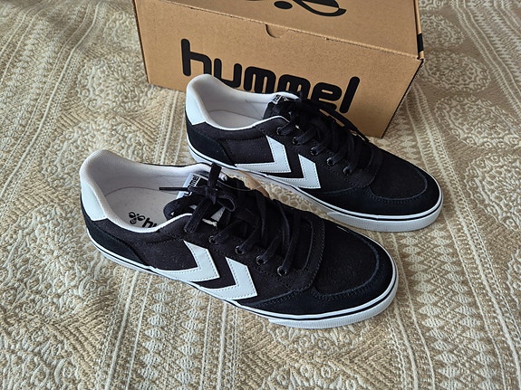 Hummel Stadil Low OGC 3.0 tennarit koko 40 UUDET!