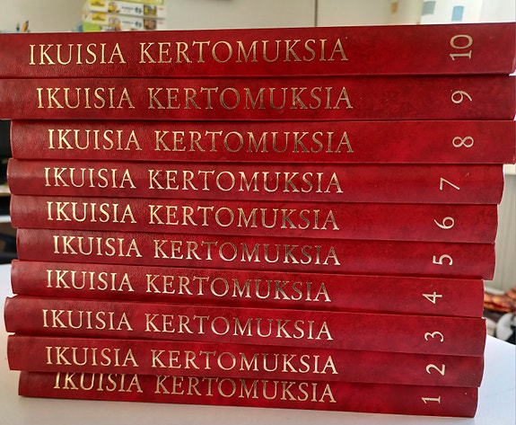 Ikuisia kertomuksia kirjasarja