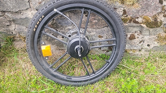 20" RKS takarengas moottorilla sähkötaittopyörään