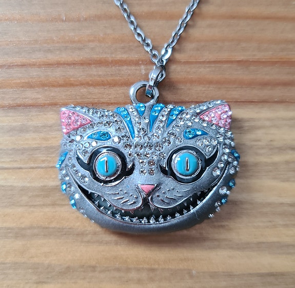 Swarovski x Disney Alice In Wonderland Cheshire Cat Irvikissa kaulakoru