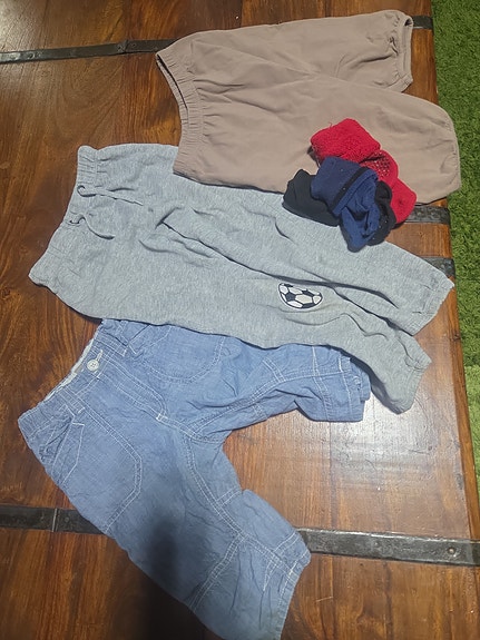 Lasten vaatepaketti koko 110 kirjava unisex