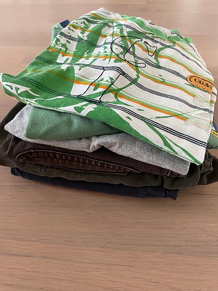 Vaatepaketti pojalle kesään, koko 110/116