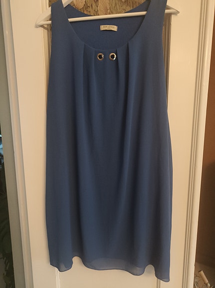 Sähkönsininen kesämekko