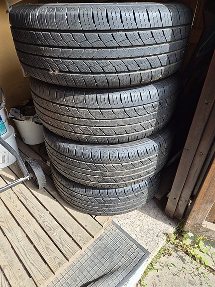 Kesärenkaat 235/55R18