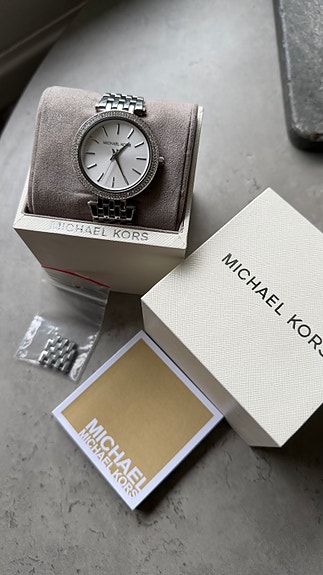 Michael Kors MK-3190 naisten rannekello hopea