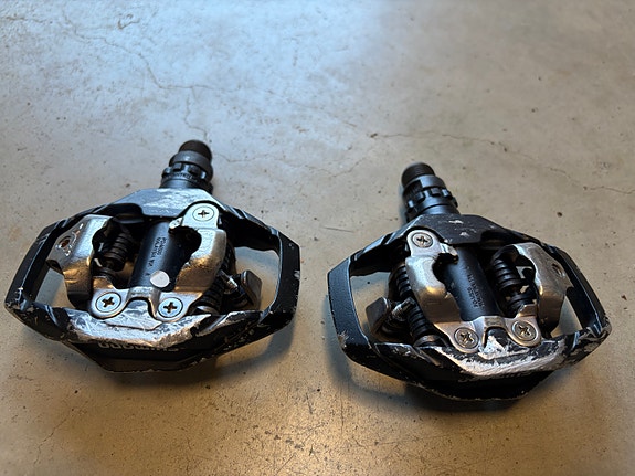 Shimano maastopyörän lukkopolkimet trail-/enduroajoon