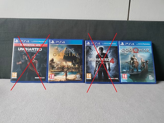 PS4 pelit
