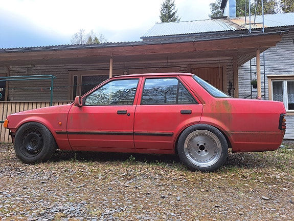 Ford Orion Laser 1989