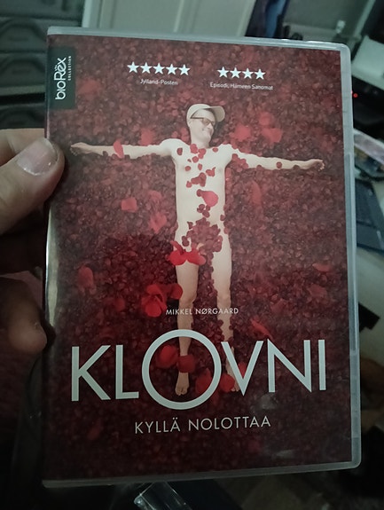 Klovni - kyllä nolottaa