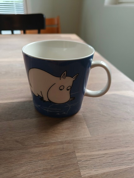Muumimuki Muumipeikko jäällä 0,4l