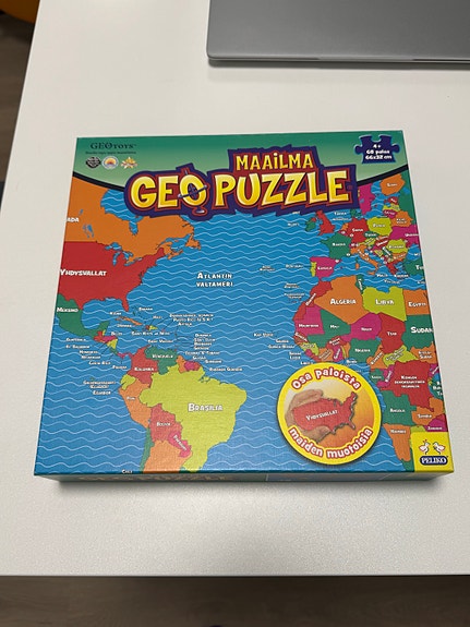 GeoPuzzle maailma Peliko 68 palaa