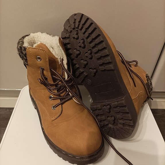 Talvikengät koko 36