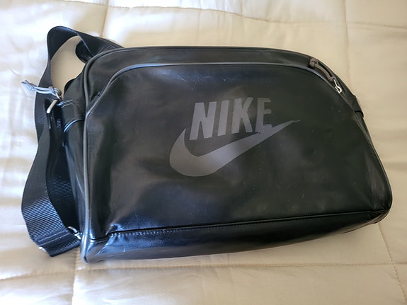Nike olkalaukku sis pk