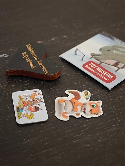 Product image 1 of 3