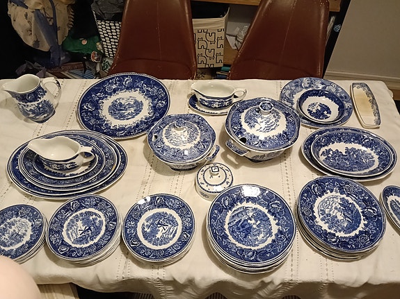 Arabian Maisema juhla-astiasto, vintage