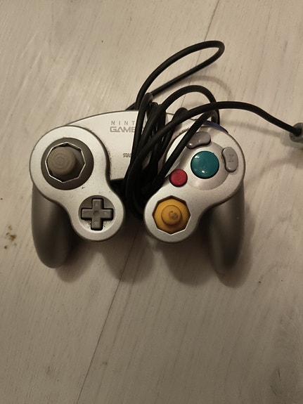 Nintendo GameCube ohjain harmaa