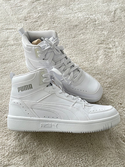 Uudenveroiset puma kengät 40