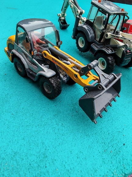 Product image 3 of 8