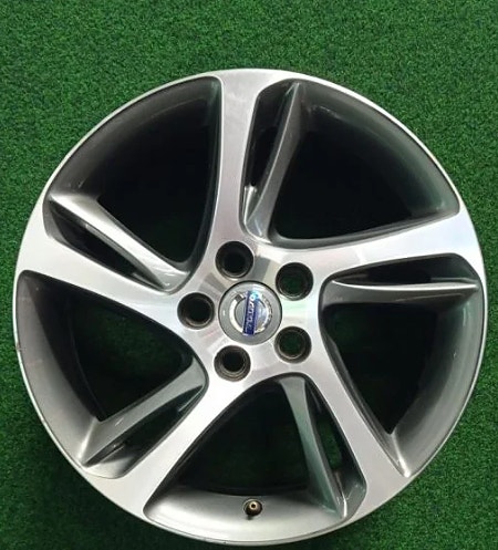 VOLVO OEM 17″ 5×108 ET52,5 KR63,4 L7″