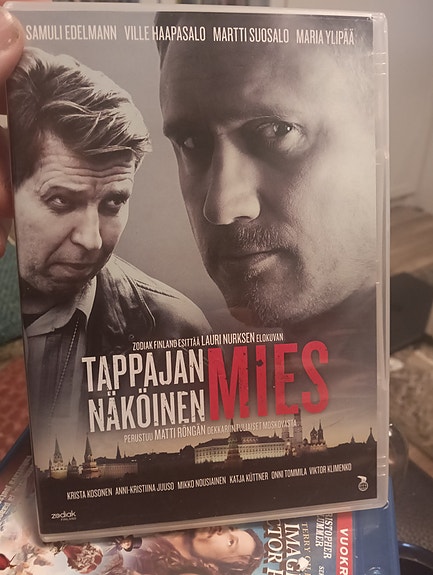 Tappajan näköinen mies