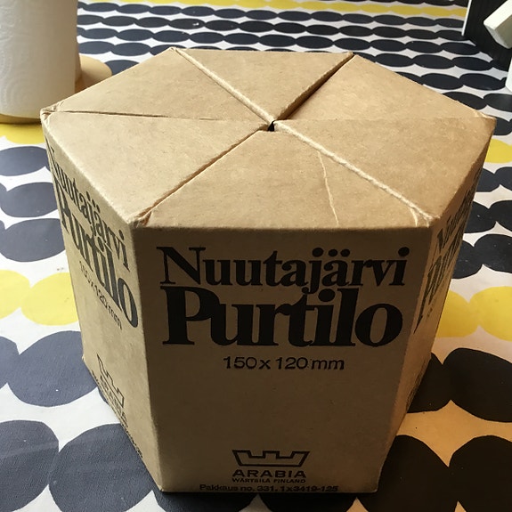 Arabia Nuutajärven Purtilo alkuperäispakkauksessaan