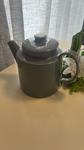 Arabia Teema teekannu harmaa