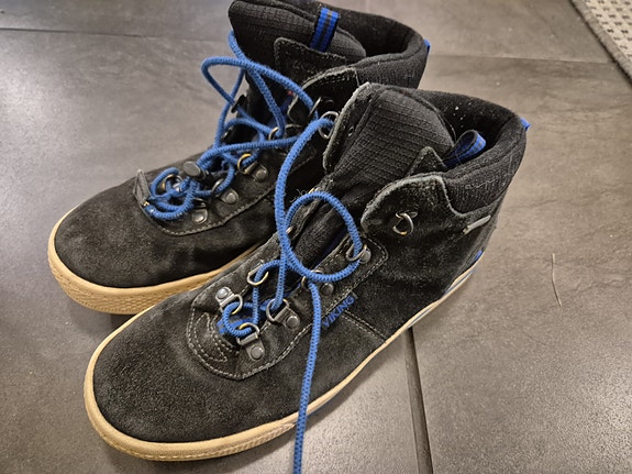 Viking Gore-tex -välikausikengät 35